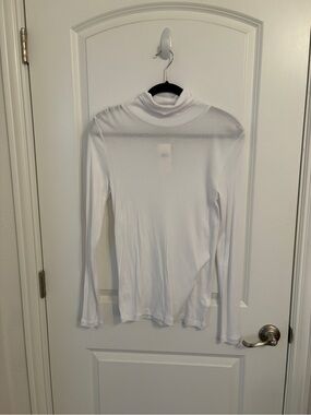 Splendid 1x1 Classic Long Sleeve Turtleneck White L NWT